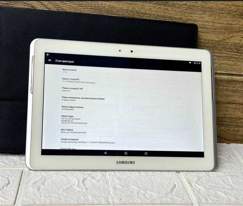 Планшет Samsung Tab 10  [Гарний стан]