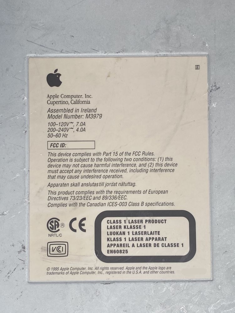 Apple Power Macintosh 7200/75 (Макинтош модель М3979) винтаж