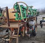 Продам опрыскиватель 2000 кубовый