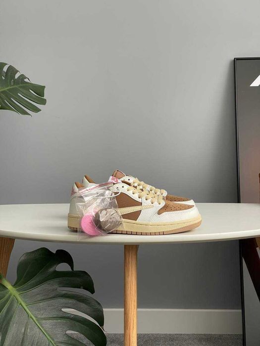 Кросівки Nike Air Jordan 1 Low OG SP Travis Scott Reverse premium