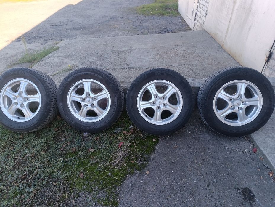Колеса R16 5x114,3 et46 6j 67,1  215/65 зима Outlander Qashkai CRV