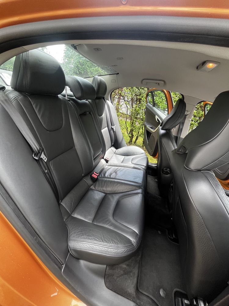 Volvo S60 2.0T Summum