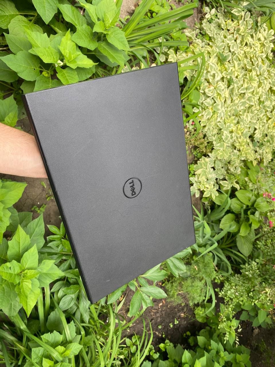Ноутбук Dell Inspiron 15 3000 series
