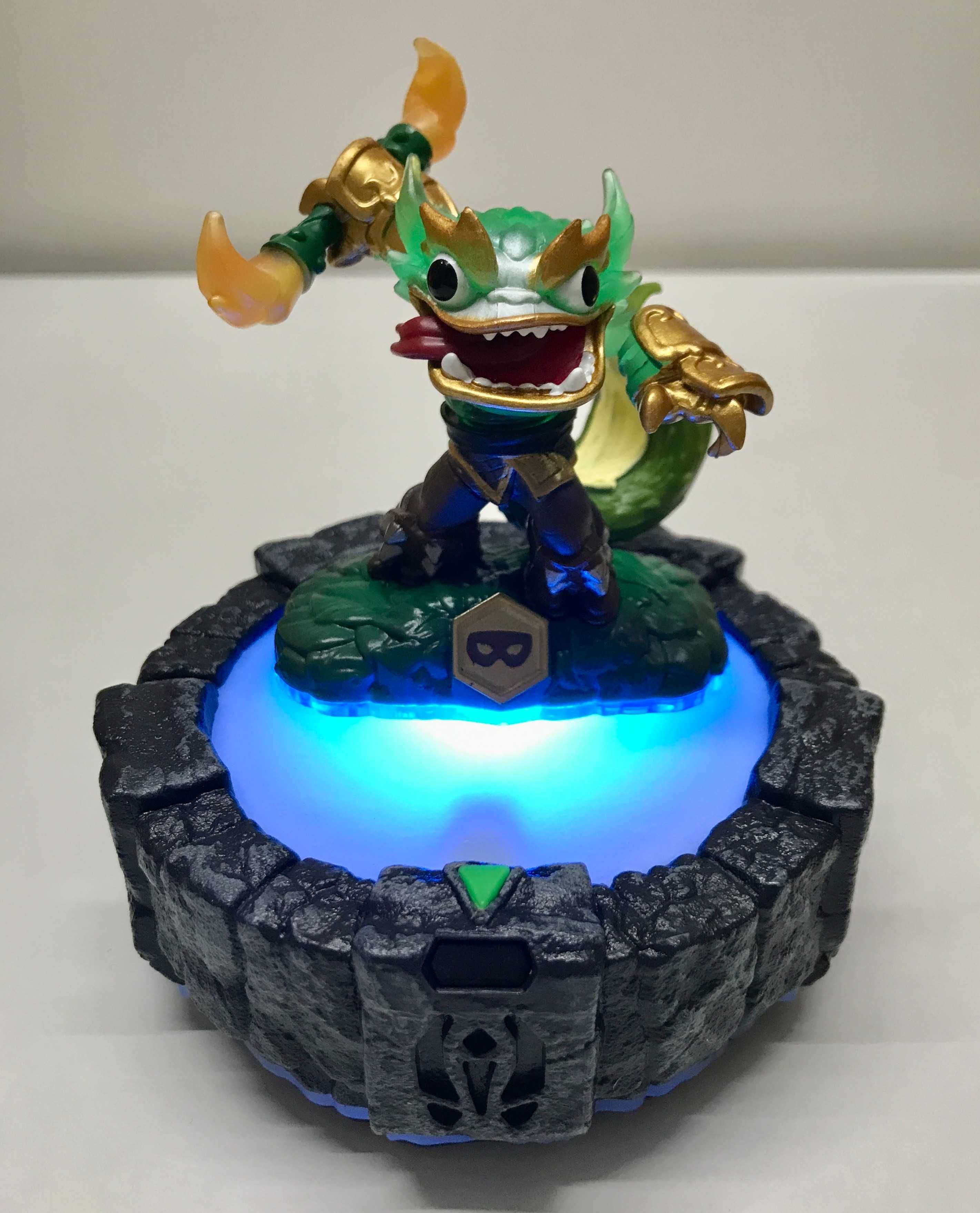 27 figurek Skylanders pakiet startowy torba Nintendo 3DS region US/C