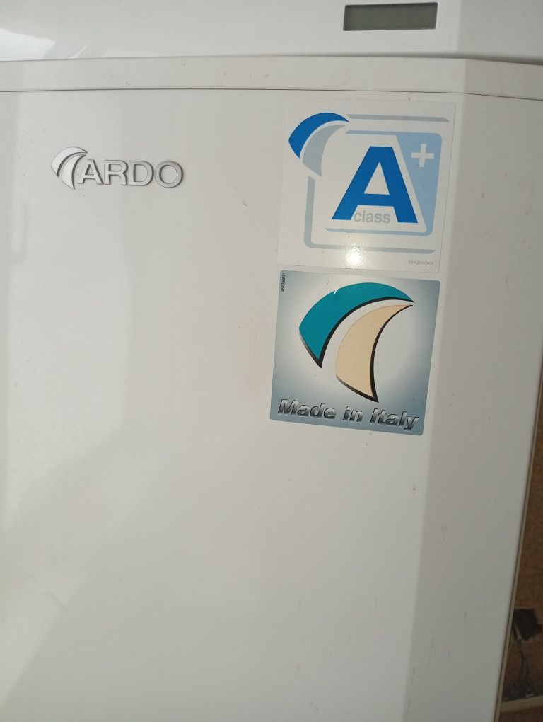 Холодильную камеру ARDO