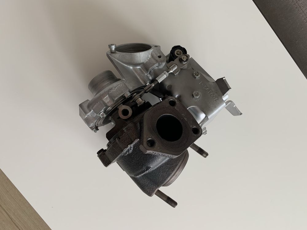 Turbosprężarka Garrett GTB1752v BMW