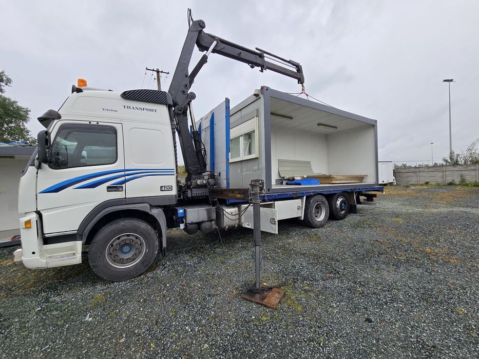 Usługi hds transport sauny maszyny kontenery słupy