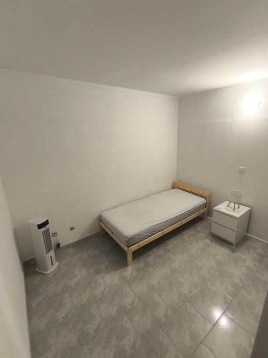 Quarto Individual para Rapaz em São João da Talha