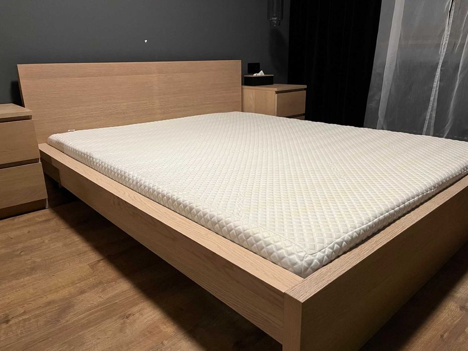 Łóżko MALM (IKEA) 160x200 cm z materacem piankowym DREAMZONE