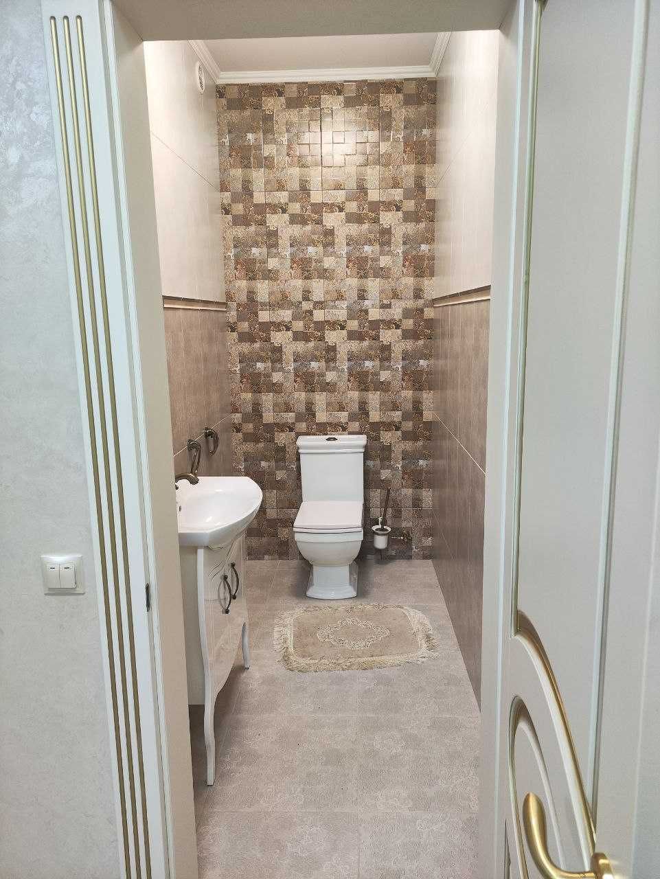 Продаж 3к квартири з люксовим ремонтом в районі Боздош