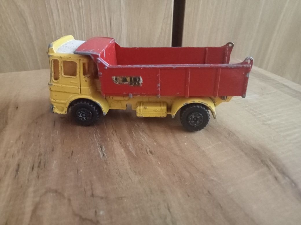 matchbox super kings k37/2  wywrotka.