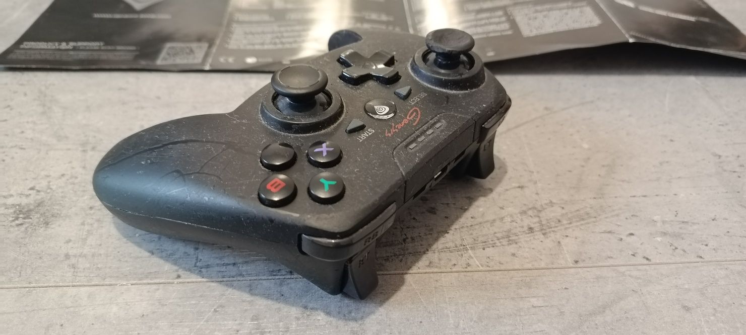 Pad kontroler genesis pv58