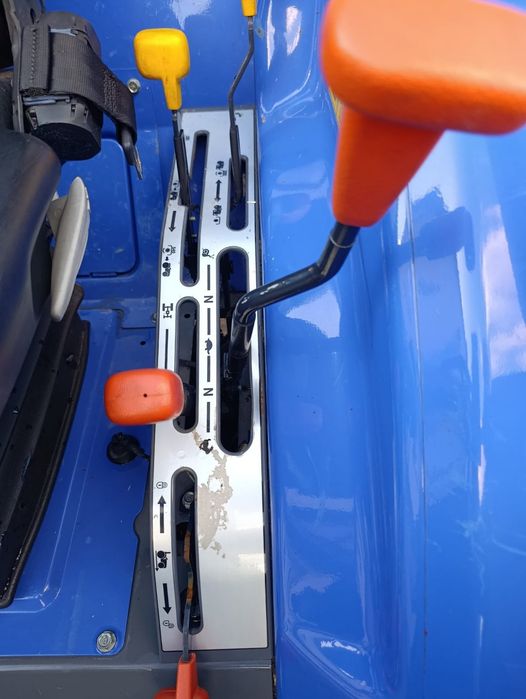 Traktorek kosiarka traktor sadowniczy komunalny ogrodowy