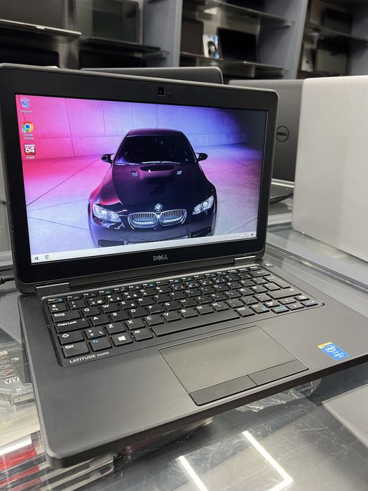 Надежный не большой ноутбук Dell Intel i5