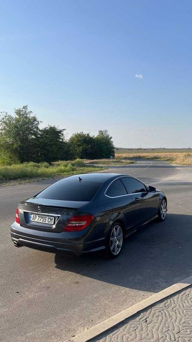 Mercedes-Benz C250 Coupe