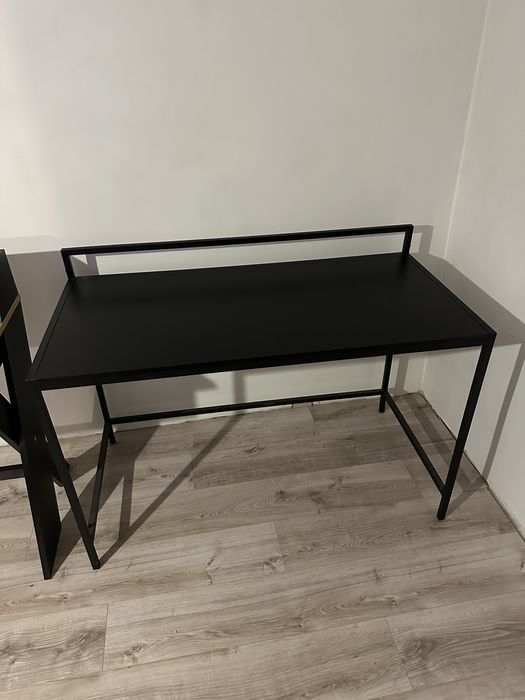 Biurko stan jak nowy