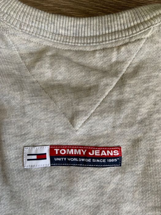 Світшот Tommy Jeans сірий кофта Tommy Hilfiger оригінал сіра