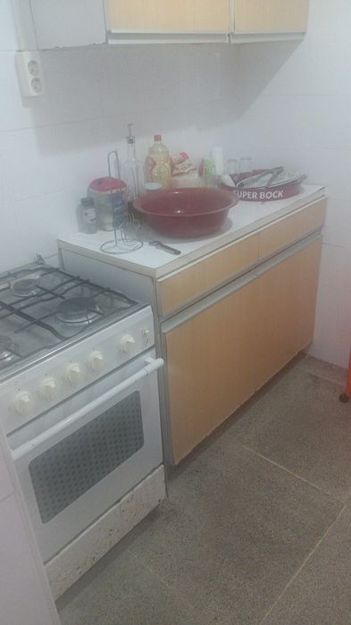 Aluga Anexo de moradia T1