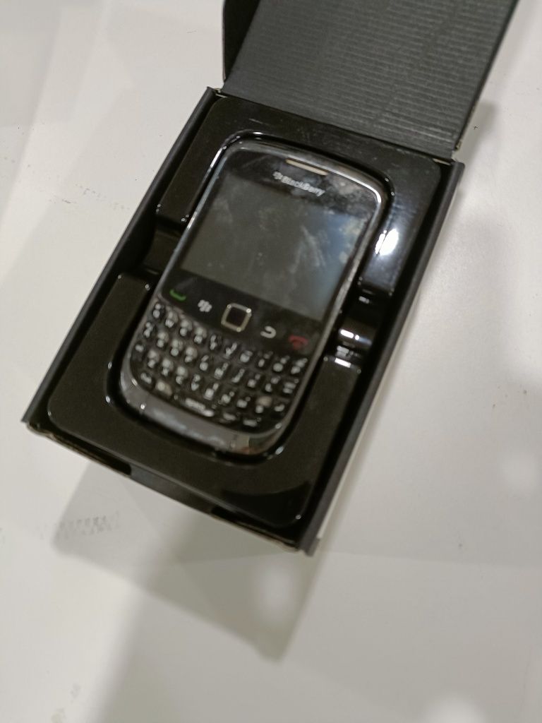 Telemóvel BlackBerry Curve 9600