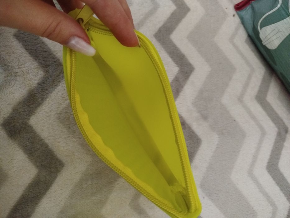 Gumowy portfelik