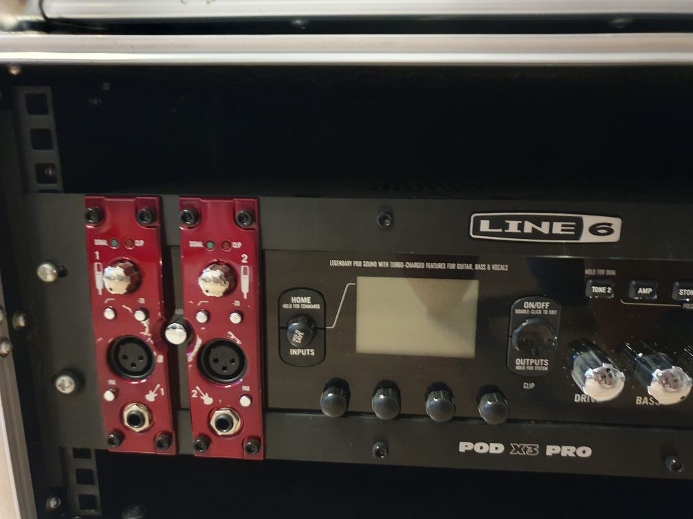 Line 6 Pod X3 Pro Wzmacniacz gitarowy Modeler Rack + case