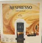 Maquina Nespresso vertuo plus
