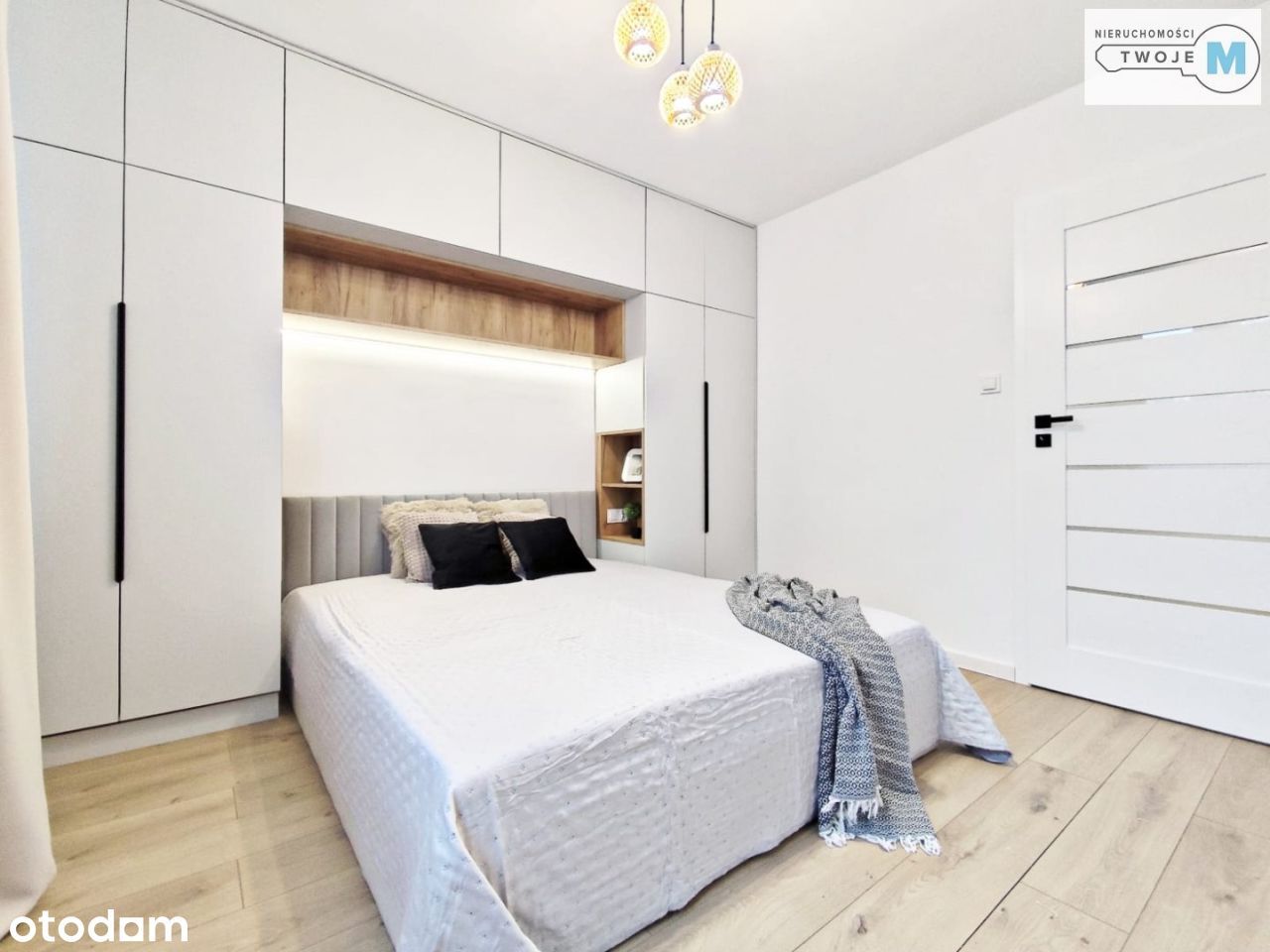 J. Gagarina, 2 pokoje w ścisłym centrum + garaż.