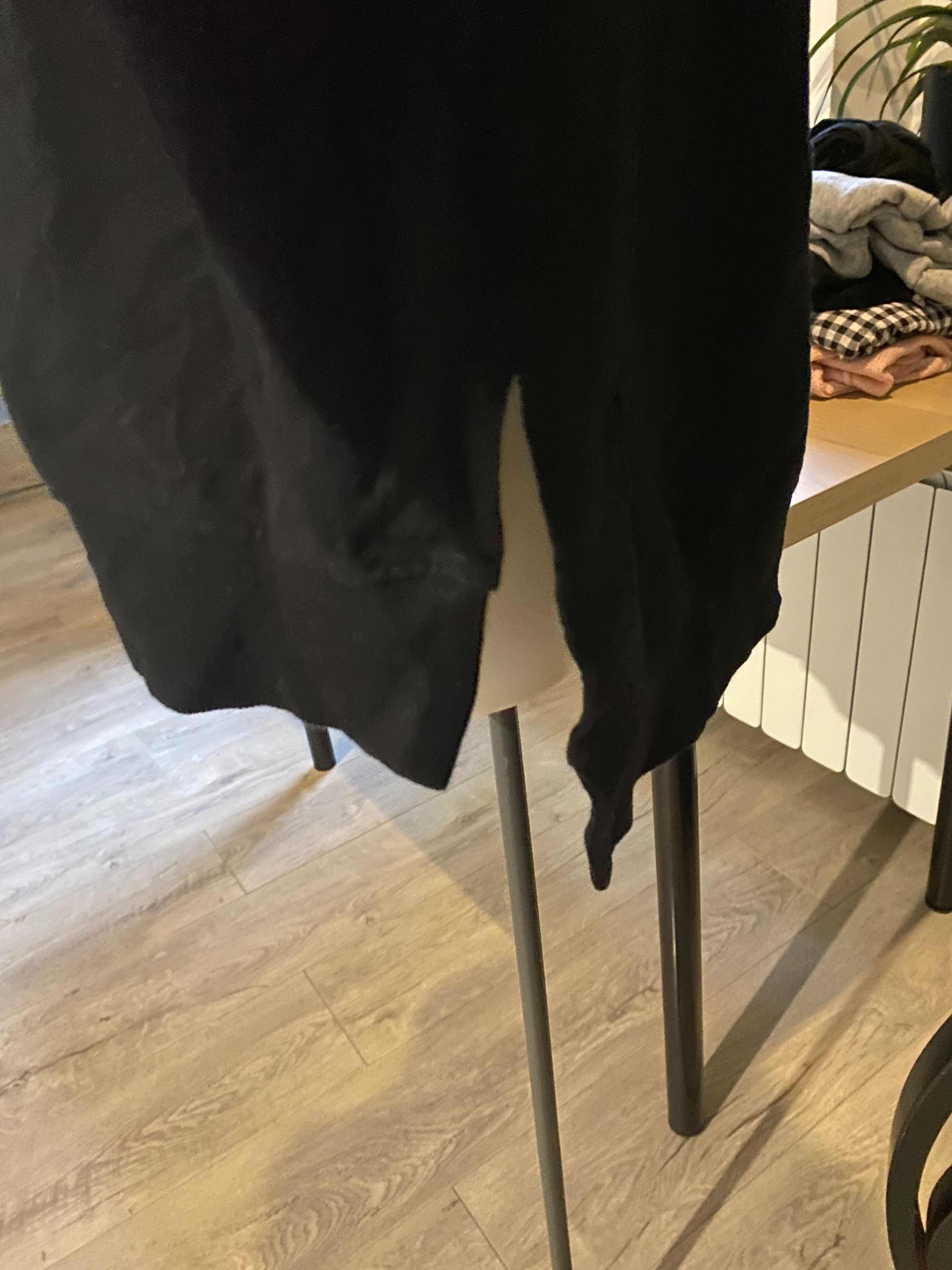 Nowa długa czarna bluza z kapturem, rozm. M/L