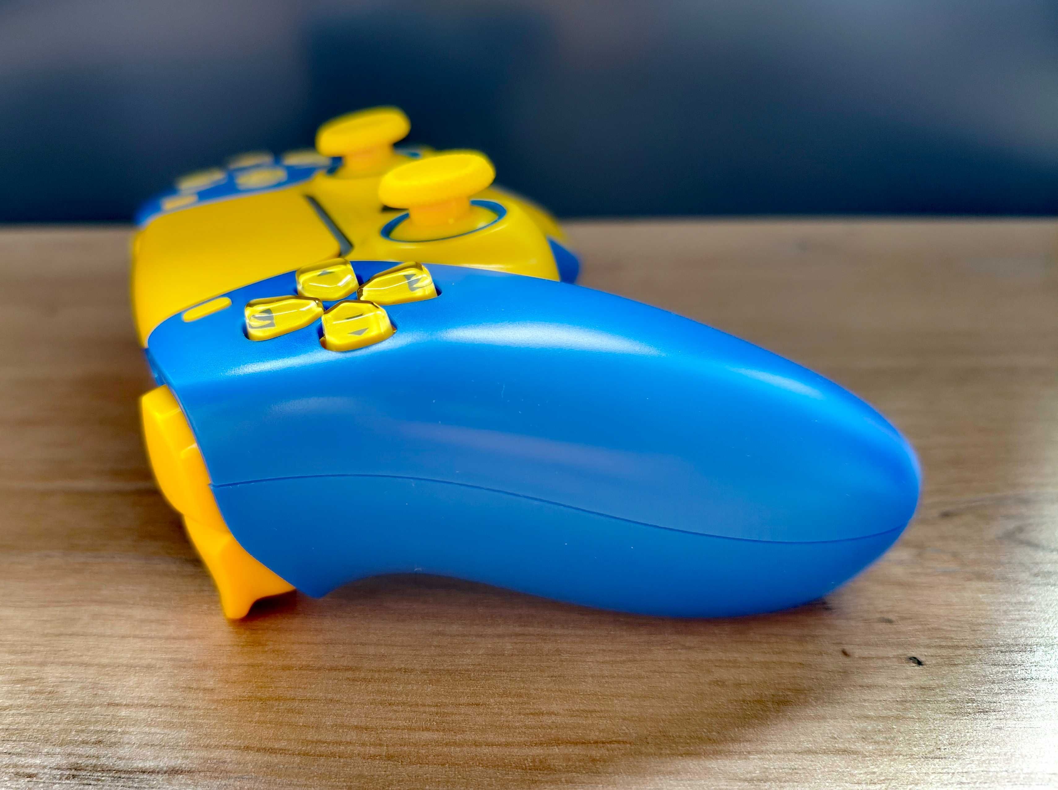 Pad DualSense PS5 POKEMON Custom – analogi TMR