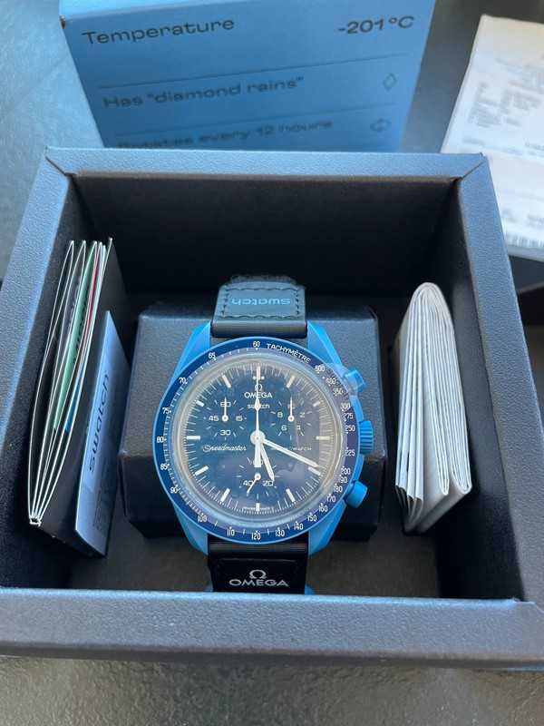 Omega x Swatch - Mission to Neptune Moonswatch - SO33N100