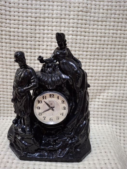 Часы Молния Хозяйка медной горы