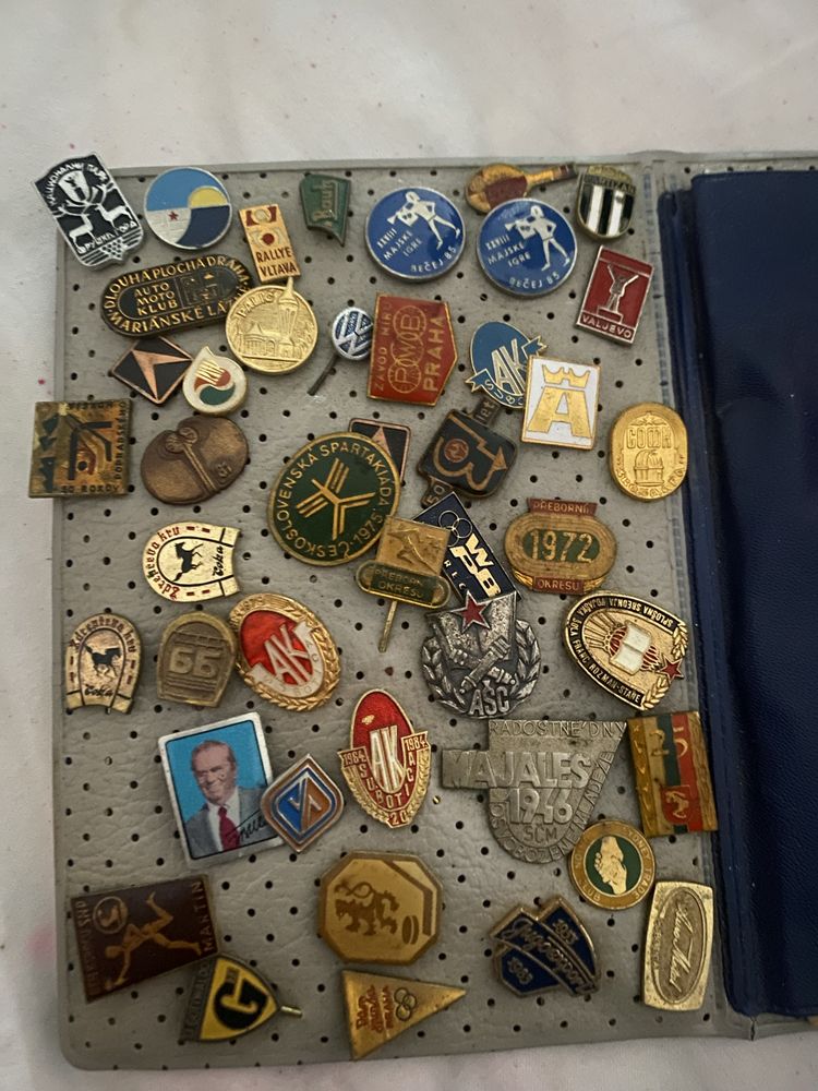 Pins (unidade) Coleção Vintage Europa Raros e Históricos