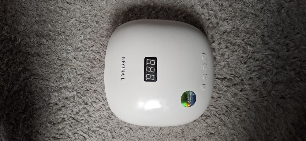 Lampa do paznokci neonail