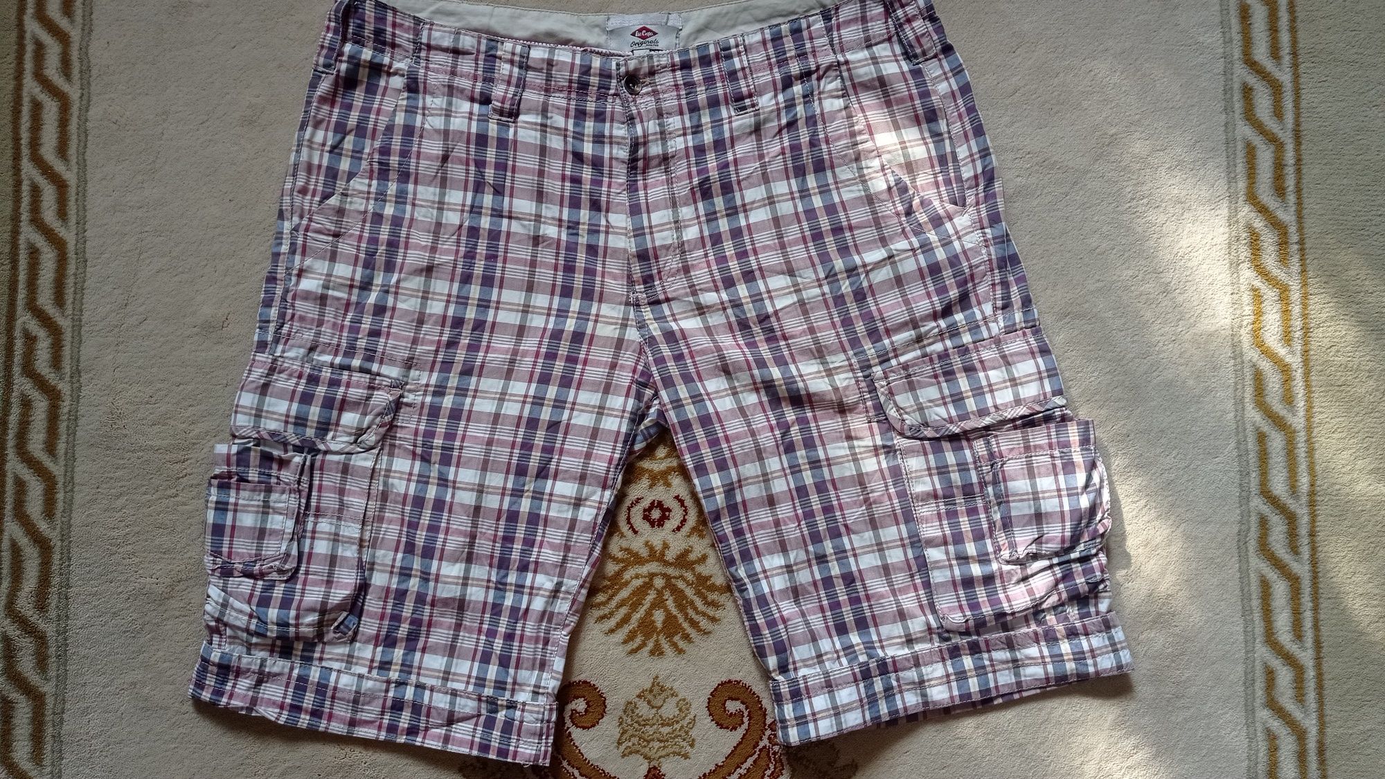 Szorty męskie firmy Lee Cooper rozm. L - 40 zł