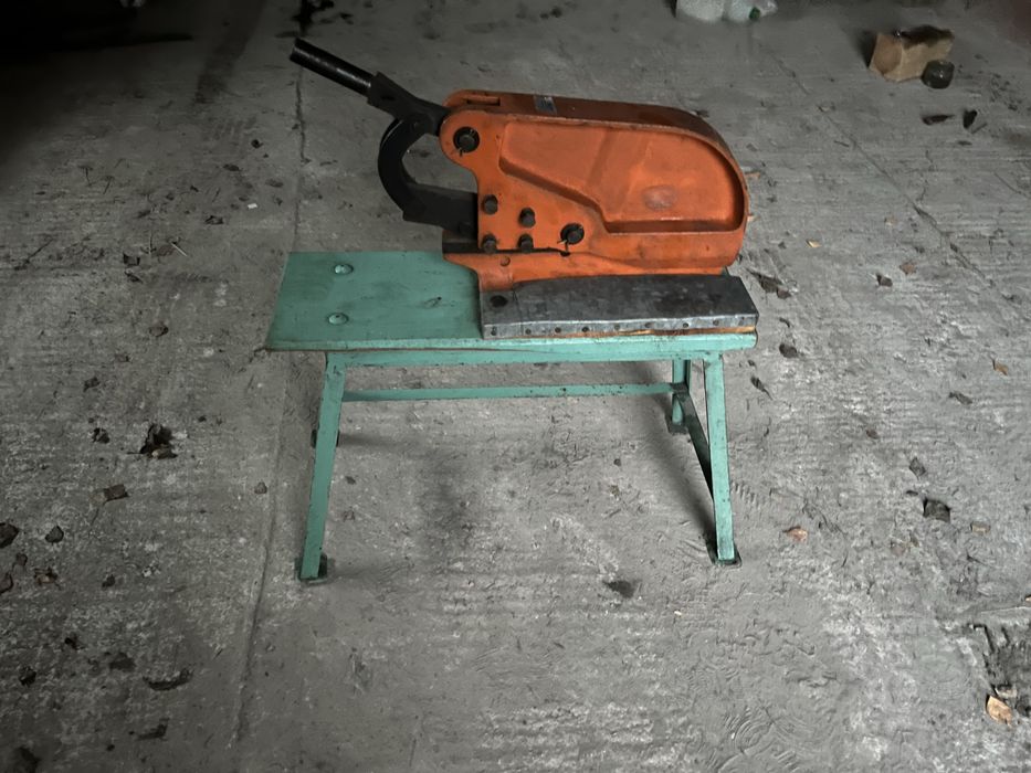 Nożyce dźwigniowe do blachy solidne