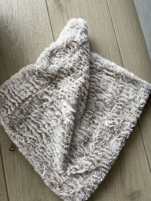 Szalik uzywany zimowy