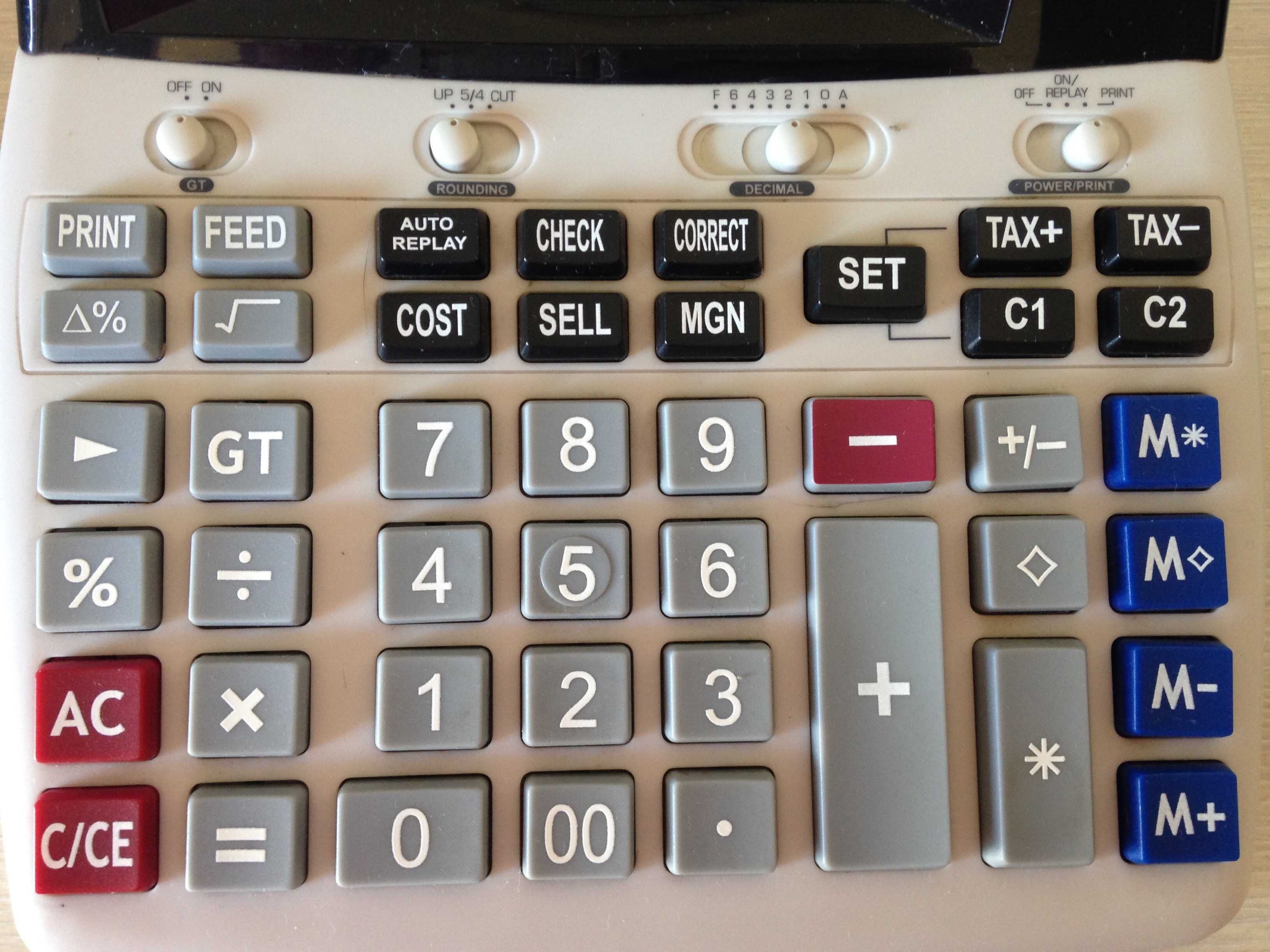 Máquina calculadora com rolo