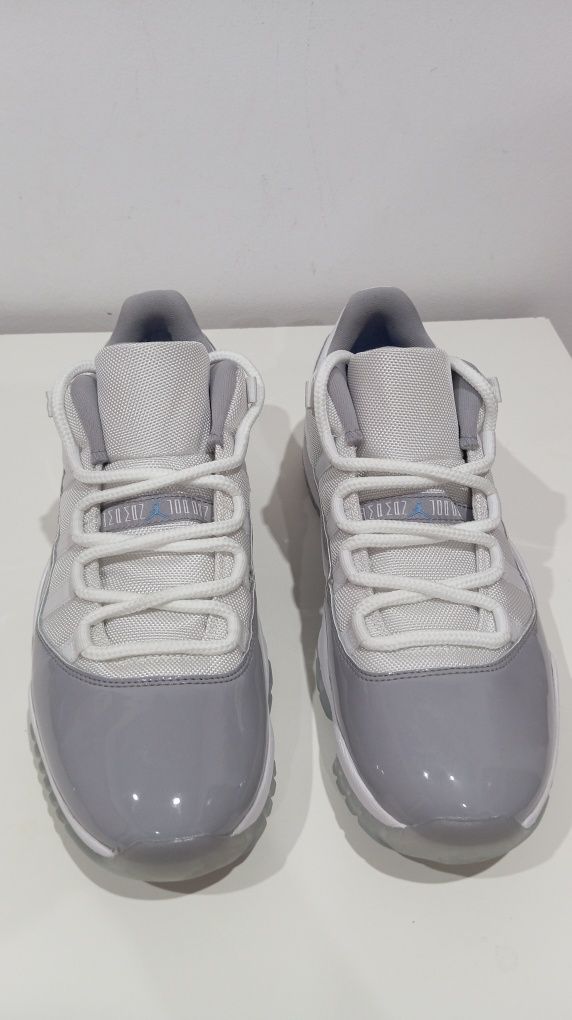 Jordans 11 retro low