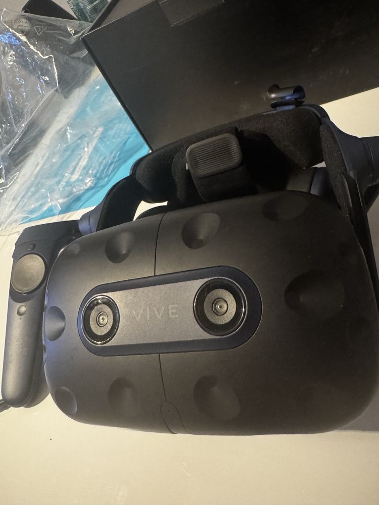Gogle Vive Pro 2 Full Kit HTC Jak Nowe!