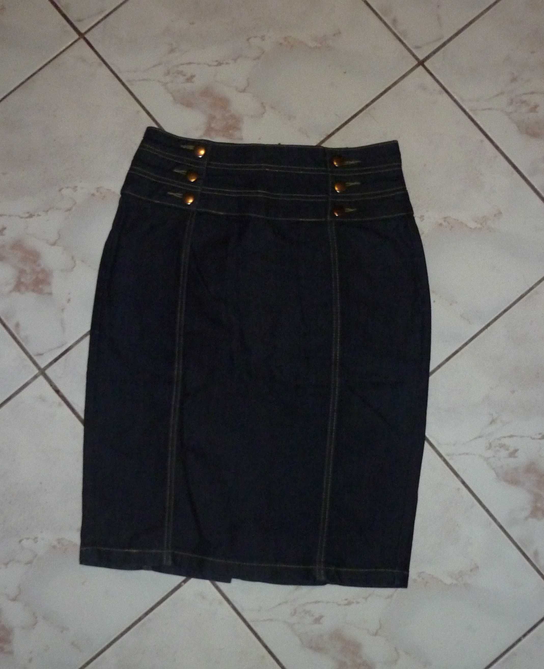 ołówkowa spódnica Mohito