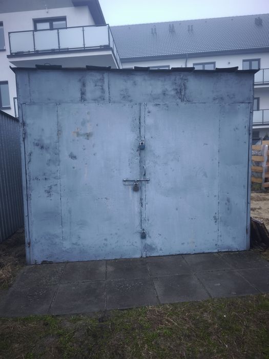 Sprzedam garaż blaszany