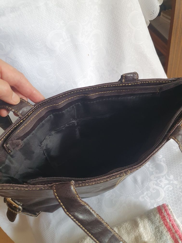 Torba  na ramie brązowa na zamek regulowany  pasek