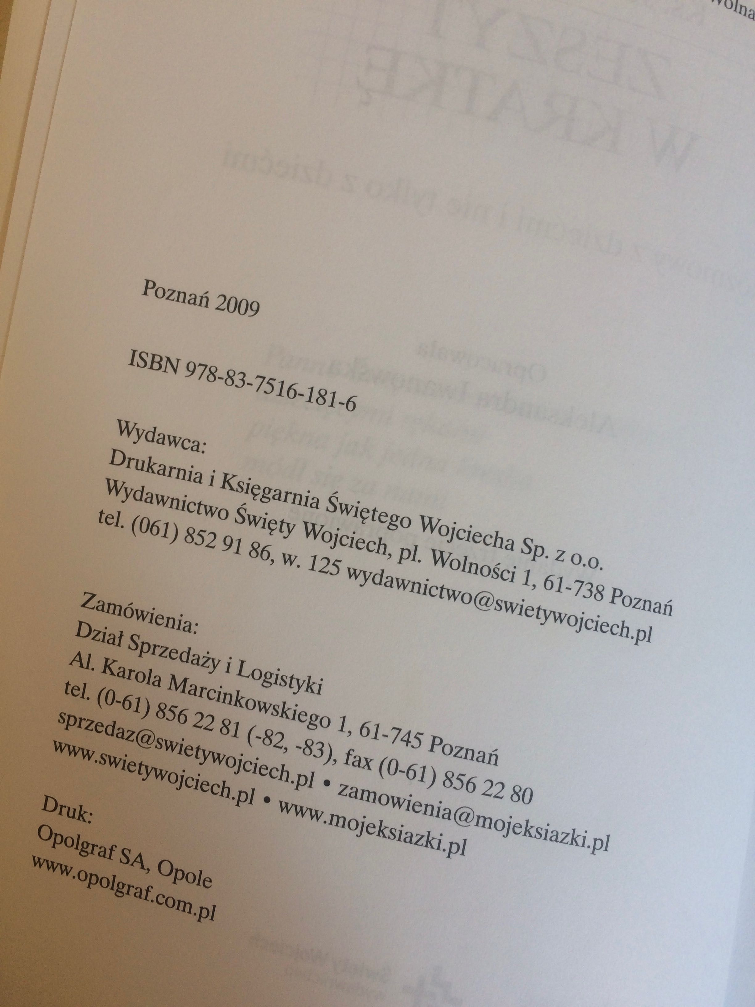 książka zeszyt w kratkę
