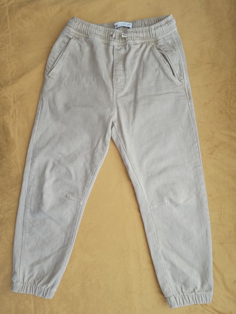 ZARA Джинсы на мальчика