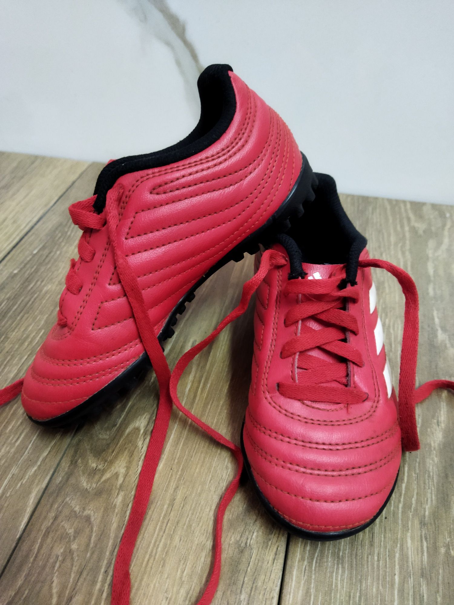 Buty piłkarskie Adidas Copa r. 28