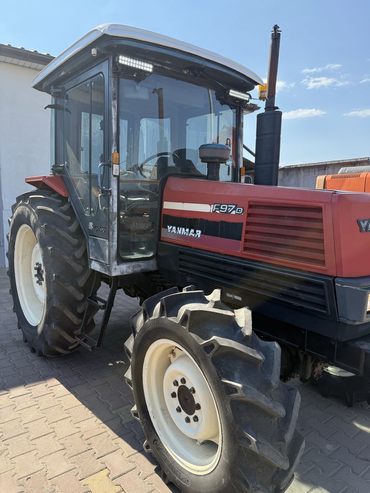 Продам трактор YANMAR