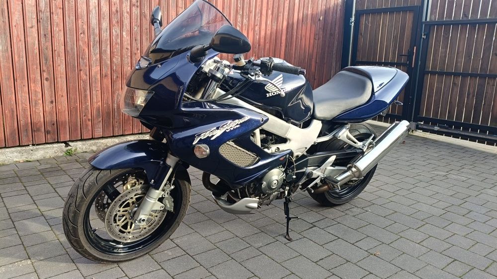 Honda VTR 1000F 2001 Lift