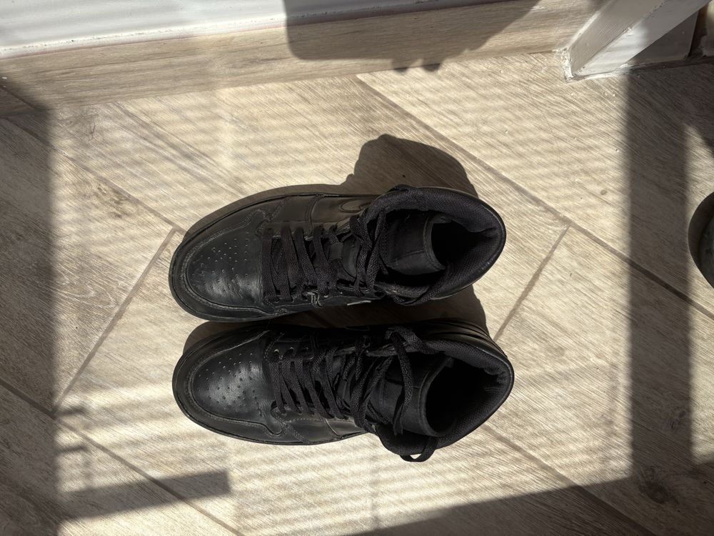 jordan one 1 all black
