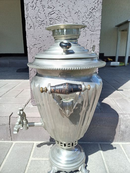 Самовар царский, латунный, фабрики братьев Воронцовых, на дровах