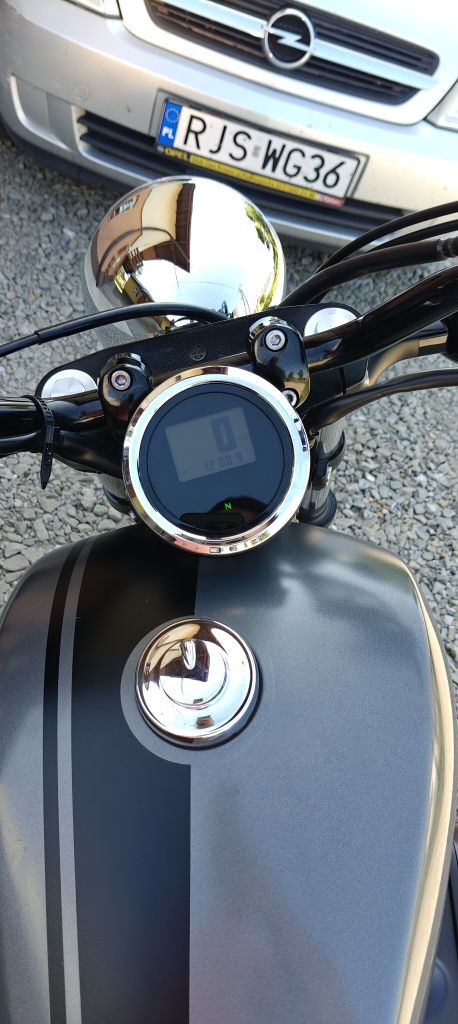Yamaha xvs 950 Zamiana